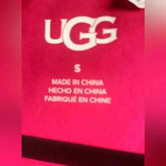 UGG wilimina athletic casual stretch stylish lightweight supportive tank top S - Picture 4 of 5